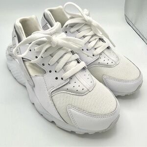 Nike Air Huarache Run (GS) Youth's Size 5.5 Sneakers White